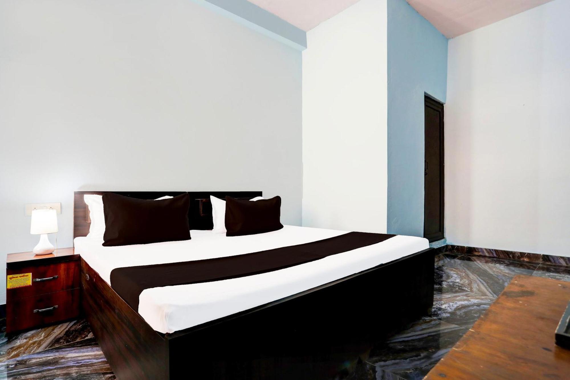 Spot On New Diamond Guest House Rudrapur Εξωτερικό φωτογραφία