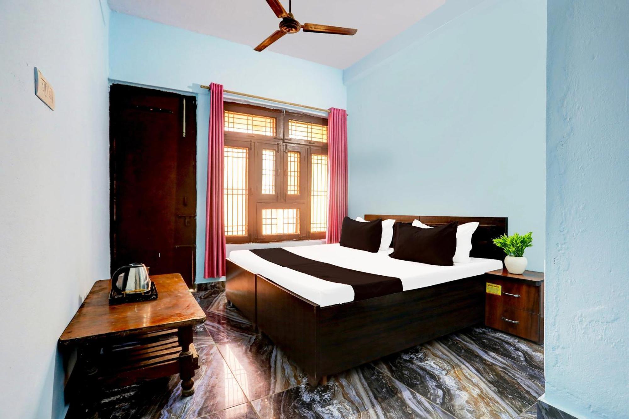 Spot On New Diamond Guest House Rudrapur Εξωτερικό φωτογραφία